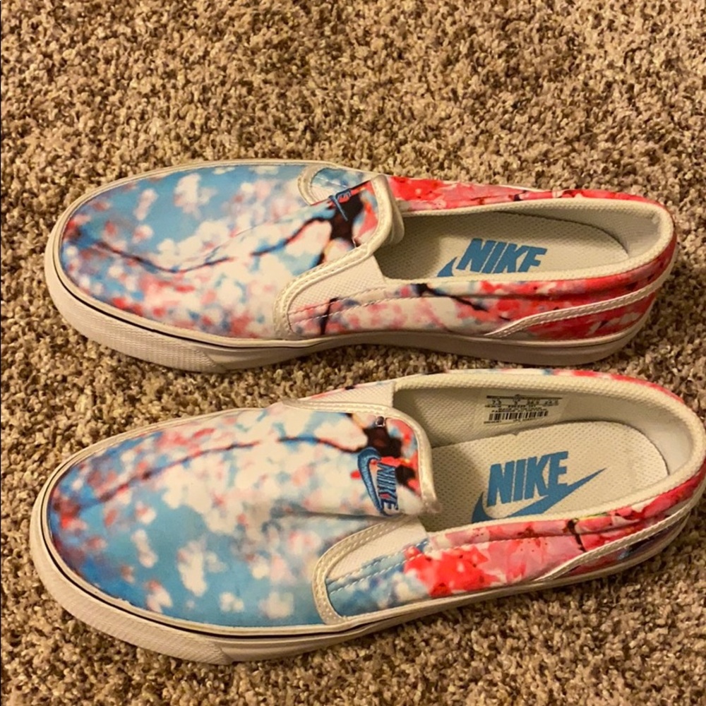 Vans worn once!!